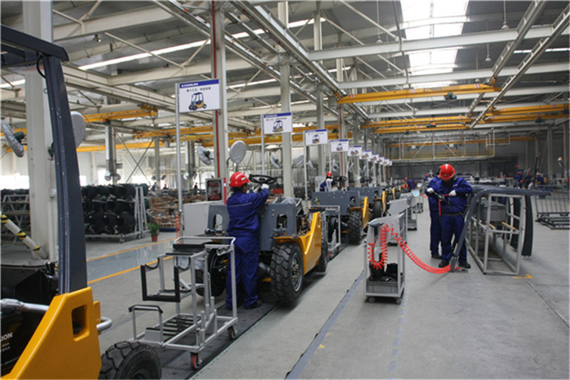 Ce Approved Diesel Forklift 2.5ton Lift Capacity