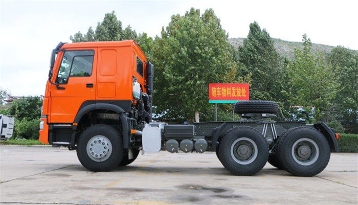 SINOTRUK HOWO 6X4 371hp 420hp Semi Trailer Truck