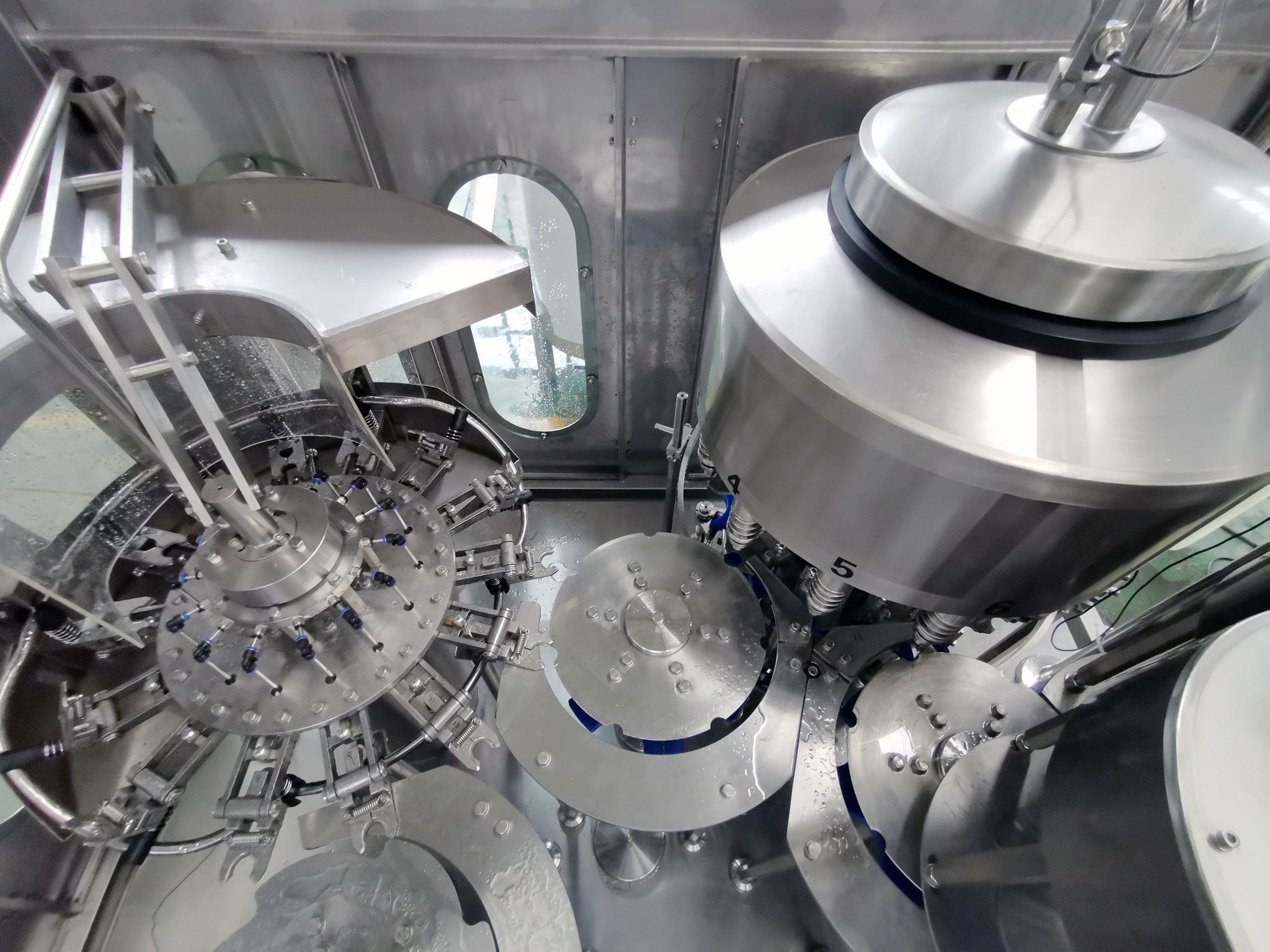 Rotary 3 In 1 Monoblock Mineral Water Bottling Machine