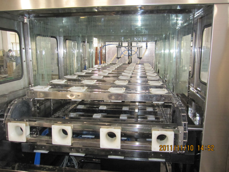 Fully Automatic 19 Liter Bottle Water Filling Production Line for Beverage Industr
