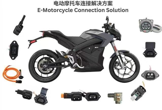Durable 4PIN +2 PIN Motorcycle Electrical Connector 20A Waterproof