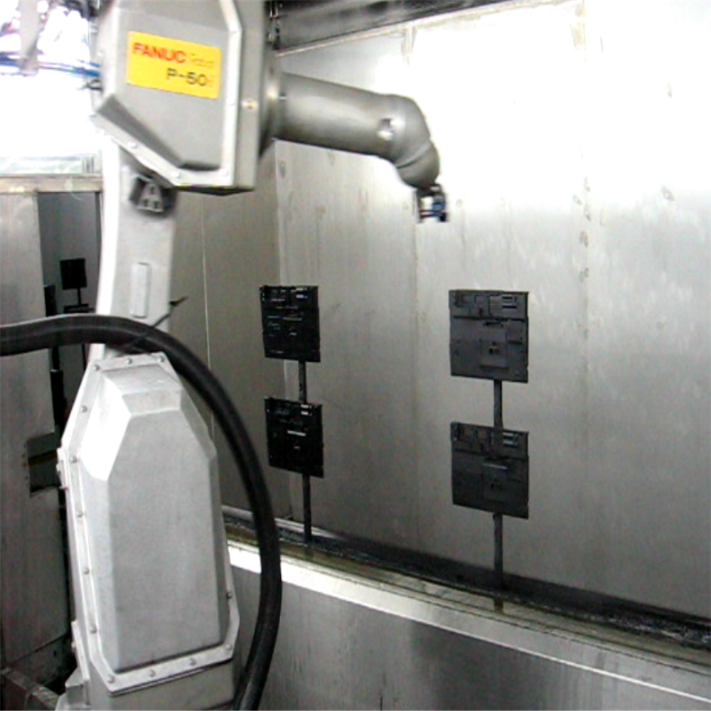 Notebook Back Cover Fanuc Painting Robotic Paint Booth IP67 On Line Traking