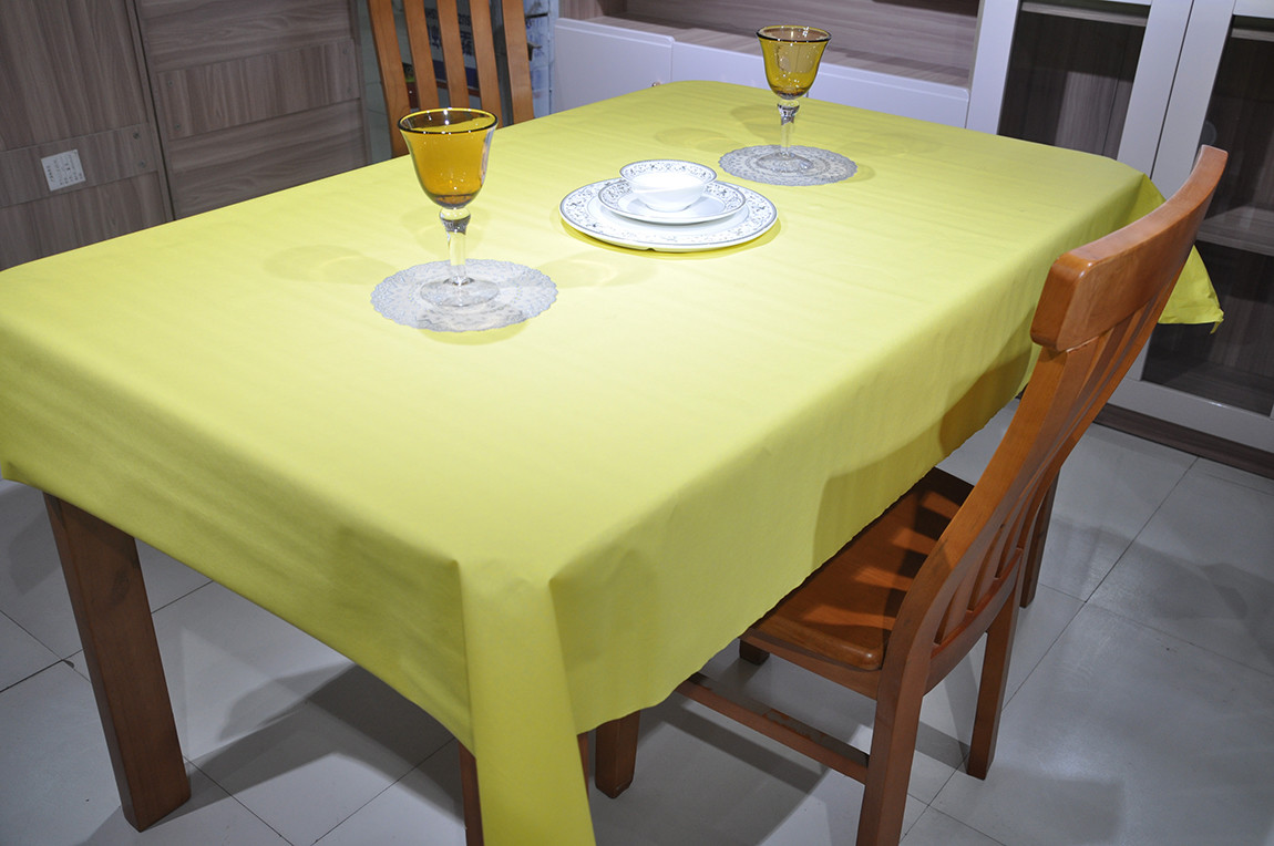 Biodegradable 2 Ply Disposable Paper Tablecloths 47gsm-51gsm