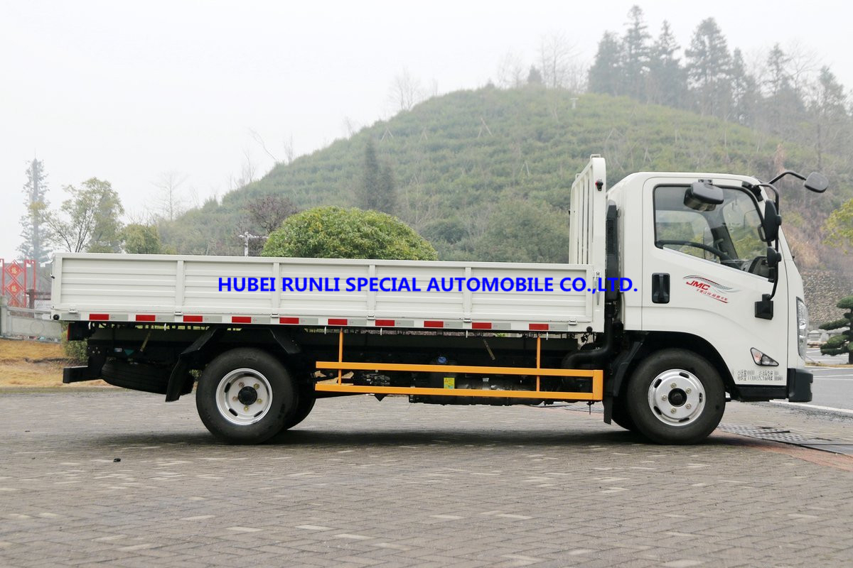 JMC Cargo Truck With Euro 3 Engine Good Price For Sale