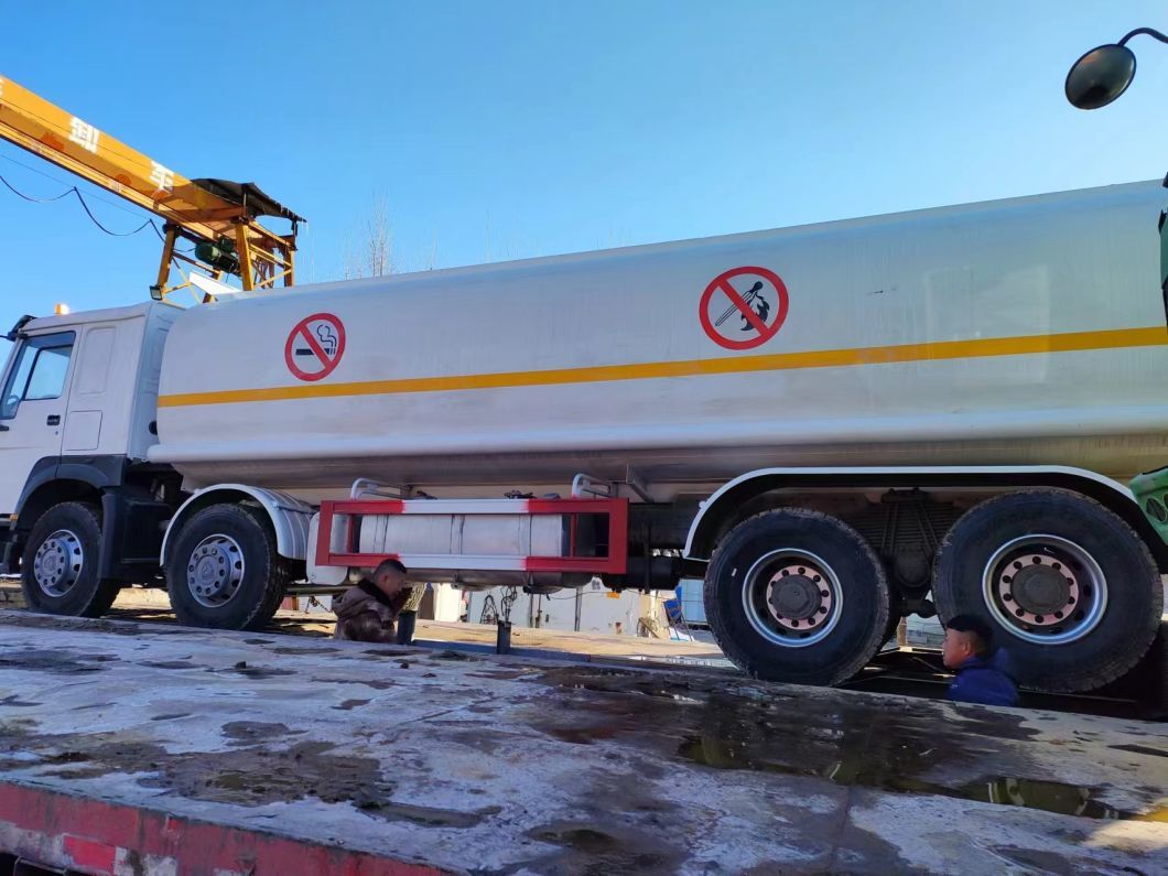 HOWO 8*4 Fuel Oil Tank Truck 20000L Euro 3/4/5