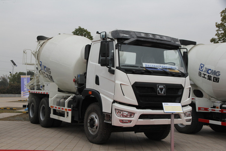 G15ZZ 15m3 14r/Min Transit Mixer Truck Road Construction Machinery