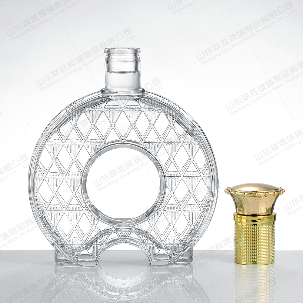 Rubber Stopper Sealing Type Large Crystal Wine Decanter for Whisky Xo Glass Bottle
