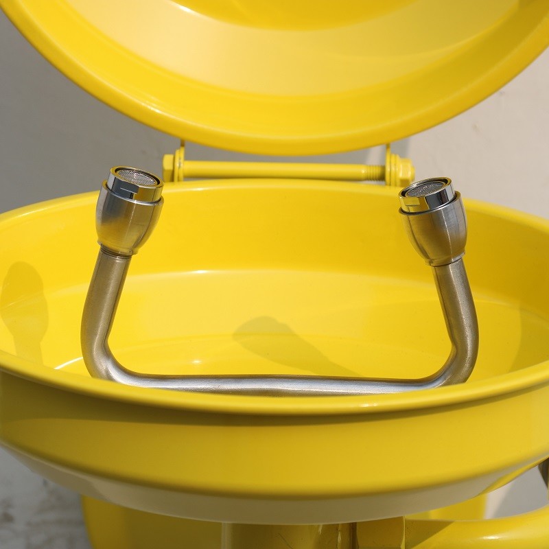 Wall-mounted ss304 ABS coating eye washer, eye wash station with cover auto open eye wash station with round bracket