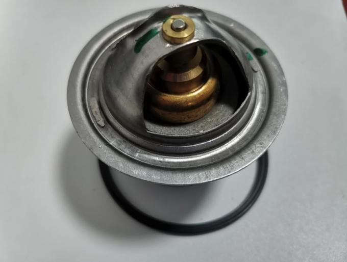 Silvery 21746213 Scania Thermostat Scania Engine Parts 0