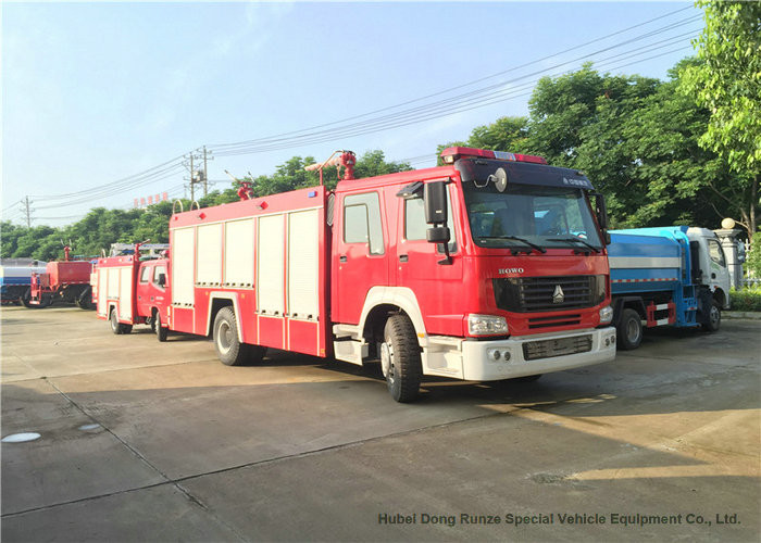 Security Fire Fighting Truck With 5900 LWater tank and 2000 Liters Foam Tank
