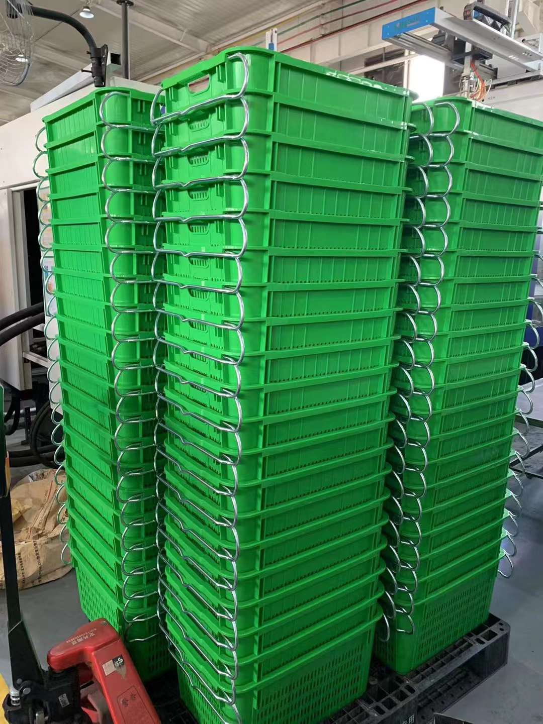 Plastic Moving Crate With Lid for Vegetable and Fruit in PP Blue Material