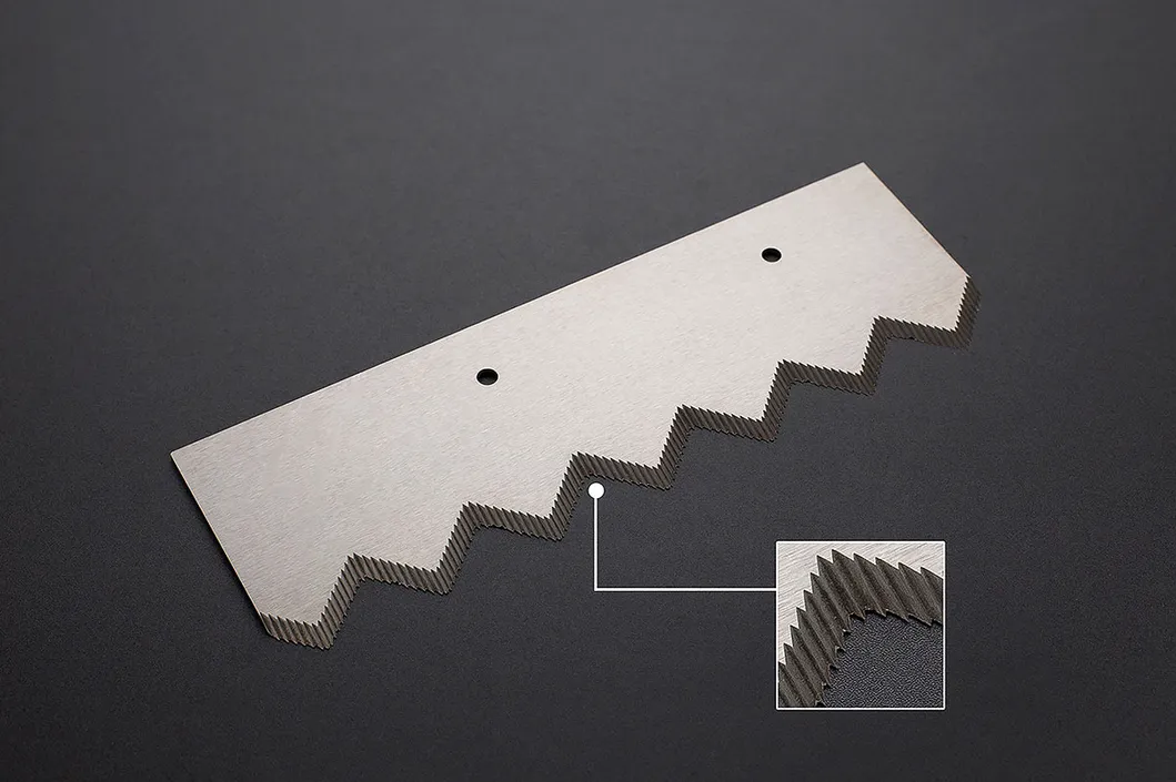 Packing Machine Knife Food Bags Packaging Serrated Blade Zigzag Blade Cutting Knife Blade for Packing Machine