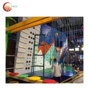 China Commercial Boulder Climbing Wall High Performance For Resort Place wholesale