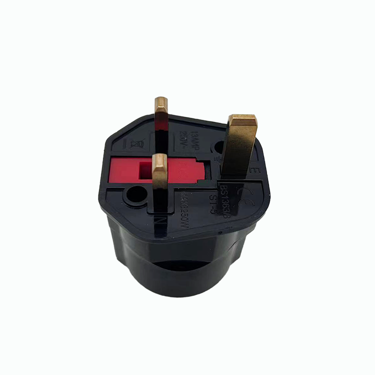 General-Purpose Adapter UK 3 Pin Plug with Fuse to EU Socket 2pin and Earth Contact CE Certified