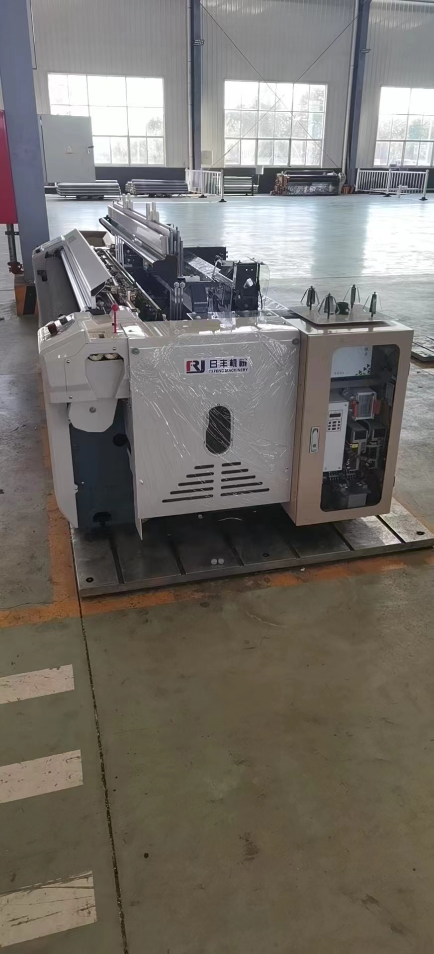 Electronic Water Jet Cotton Weaving Machine Textile 3.5KW 891 Model