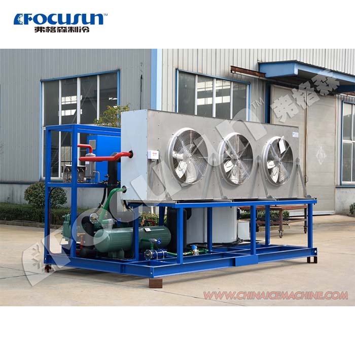 Convenient 10T/day Flake Ice Machine Powered by 380V Voltage and Core Components Pump