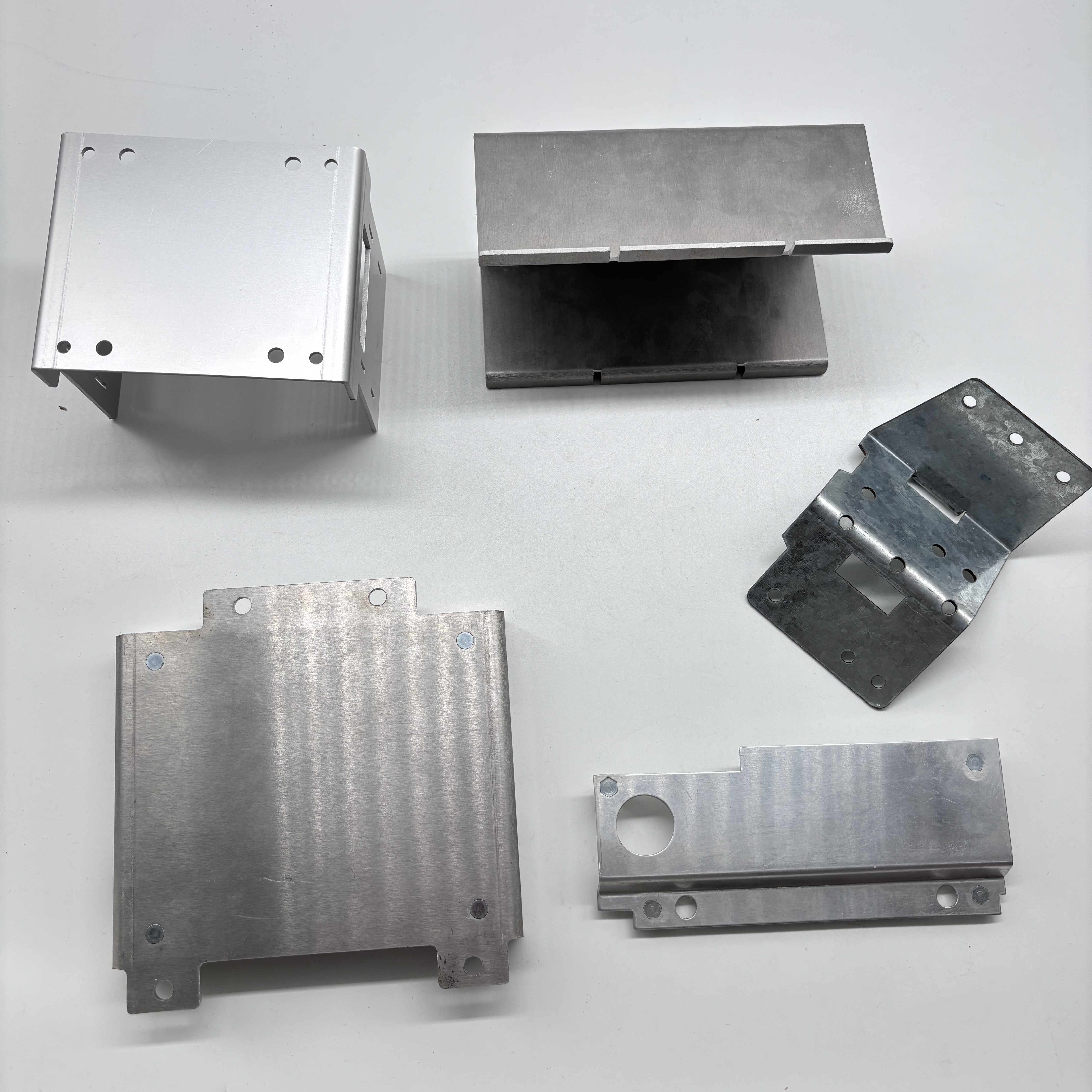 OEM Custom Stainless Steel Carbon Steel Sheet Metal Stamping Parts With Laser Cutting Bending Services