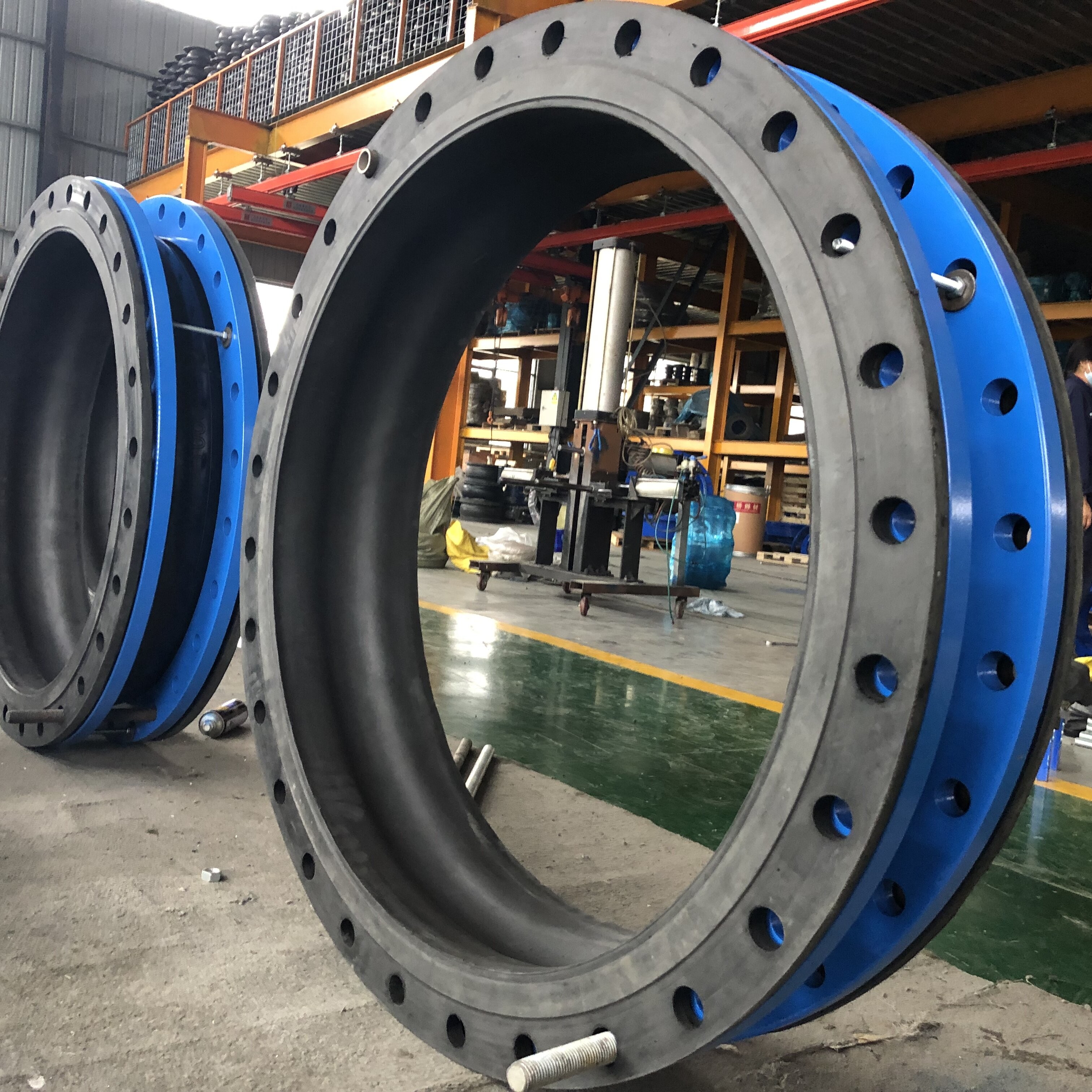Fully End-Sealed Flanged Rubber Bellows Roof Flexible Epdm Single Sphere
