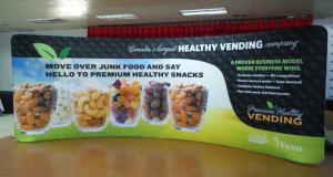China 10FT Curved Waveline Lightweight Trade Show Displays , Stretch Fabric Display wholesale