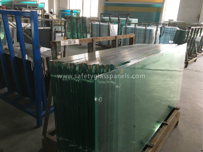 Purple 10mm Green House Laminated Glass Uv Protection , Sound Insulated