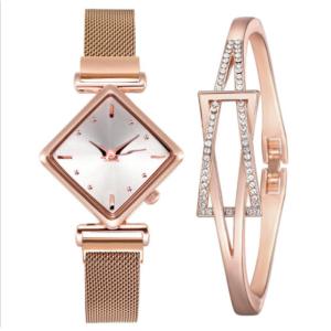 China 3Bar Waterproof Ladies Watch And Bracelet Gift Set ODM Availbale wholesale
