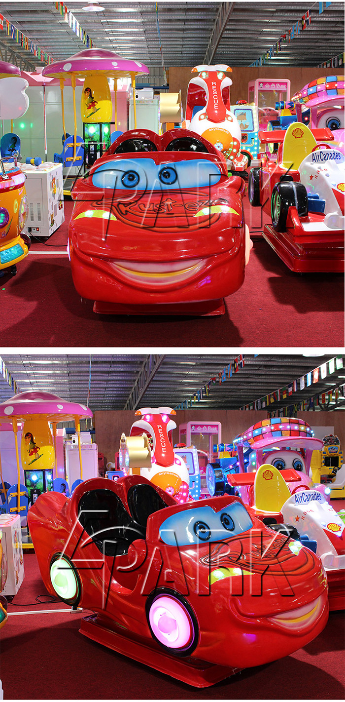 Fiberglass Double Players Kids Ride Moving Car Mobilization Game Machine