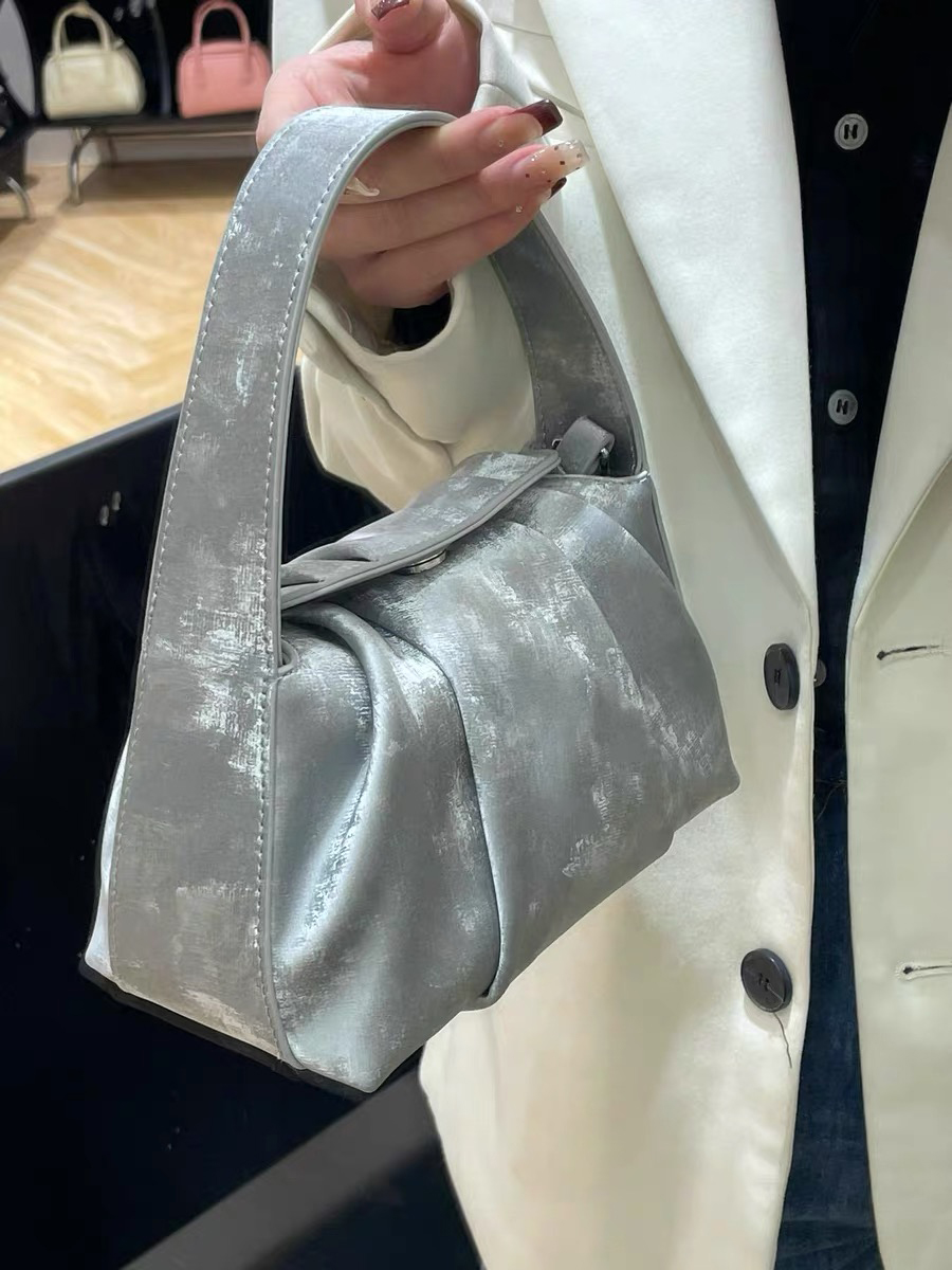 Custom Satin Cowhide Genuine Leather Shoulder Crossbody Bags for Women's Clouds Folds