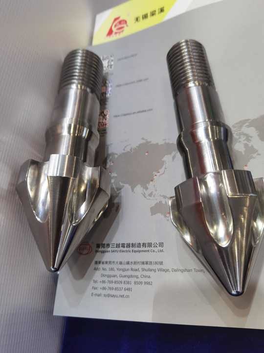 Automatic Screw And Barrel Tips Accessories Plastic Extruder Screw Barrel Attachments