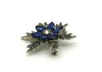 Leaf Shape Fashion Brooch Pin Sapphire Crystal Inlaid OEM ODM