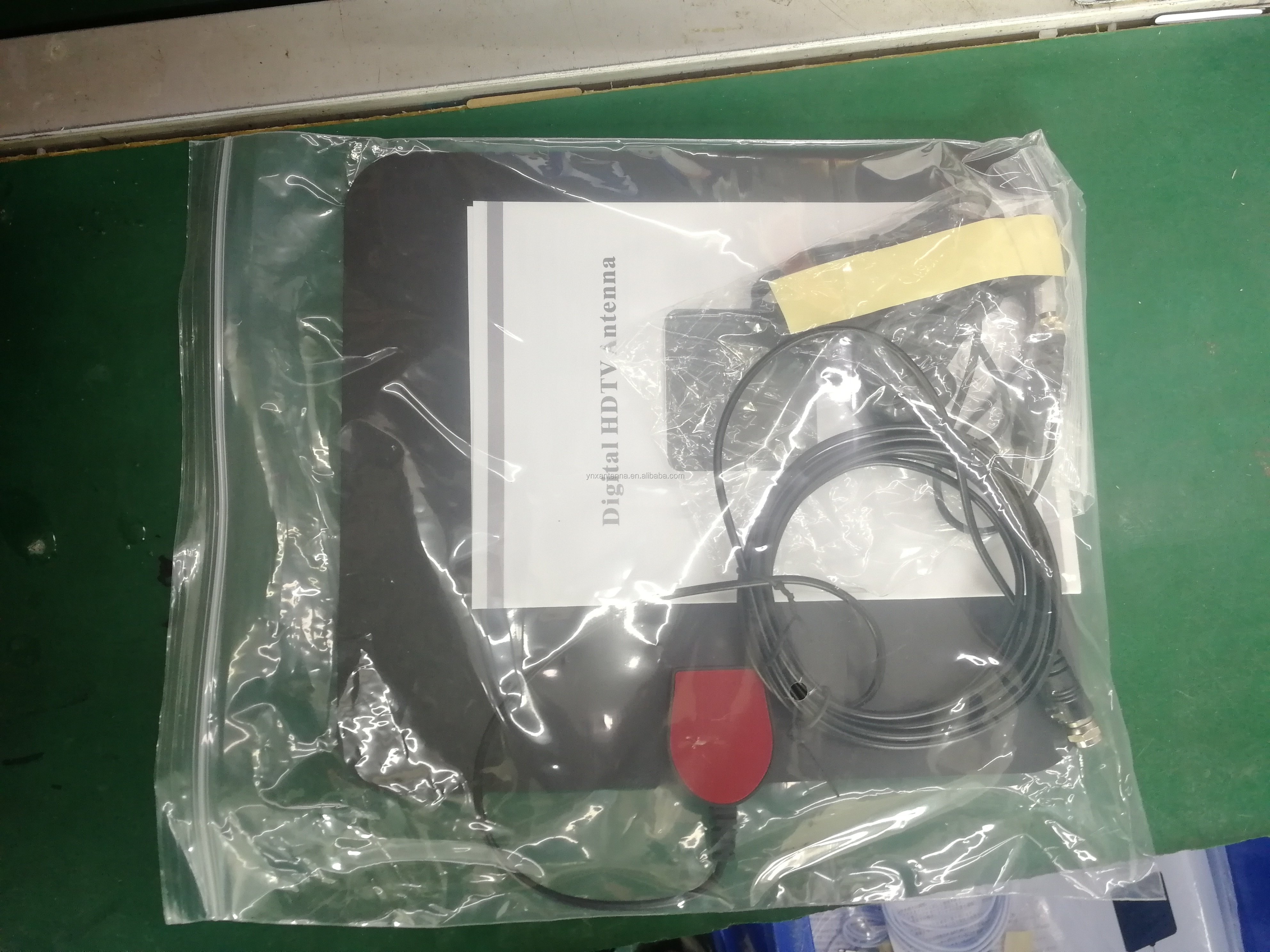 Indoor Tv Antenna 50 Miles Amplified Hd Digital Adapter with IEC Connector 30g Weight