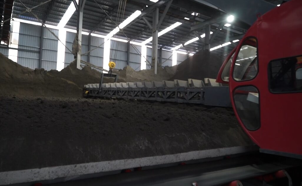 DW45 Multi Bucket Excavator Fired Clay Brick Making Machine With Capacity 40 - 60m3/Hr