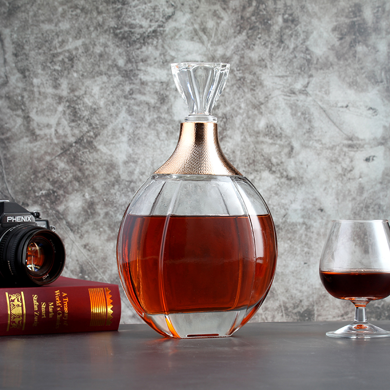 Custom Size Accepted Clear Glass Bottle for Xo Vodka Wine 500ml 700ml 750ml Accepted