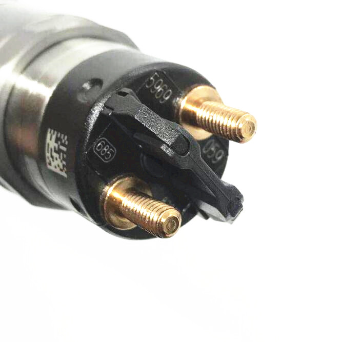Latest Design SINOTRUK Truck Engine Part 445110467 Fuel Injector For Sale