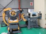 Stainless Steel Trash Can Stamping Shearing Machine / Leveling Feeder