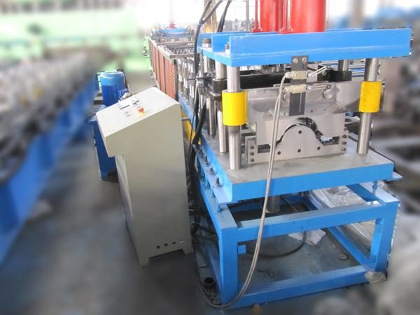 16 stations Forming Stations 5-10m/min Ridge Cap Roll Forming Machine 4Kw motor