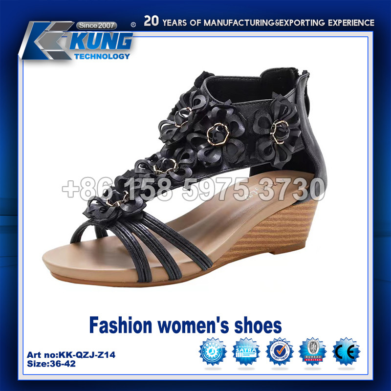 Handmade Plastic Comfortable Stylish Shoes Sandals Lightweight