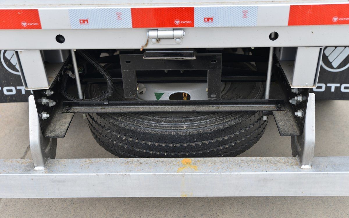 Foton Omak S1 160HP 4.17M Single Row Palletized Light Cargo Truck 105KM/H