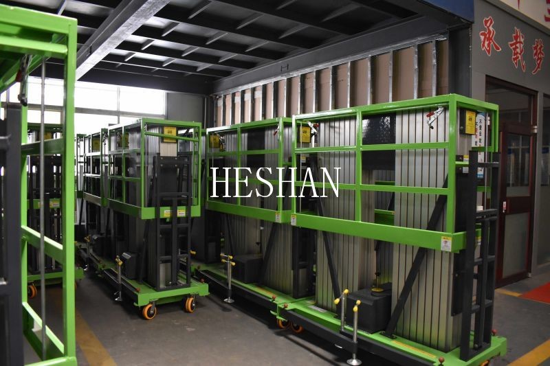 Mobile Single Man Vertical Mast Lift Aluminium Hydraulic Platform Customized