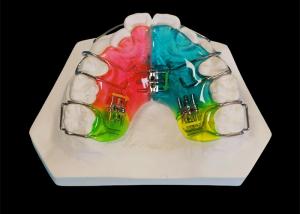 China Clinically Proven Dental Removable Appliance , Comfortable Fit Orthodontic Retainer wholesale