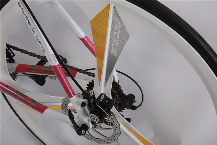 Wholesale 6061 aluminium alloy 700C racing bike/bicicle with Shimano Tiagra 16 speed and magnesium alloy one wheel