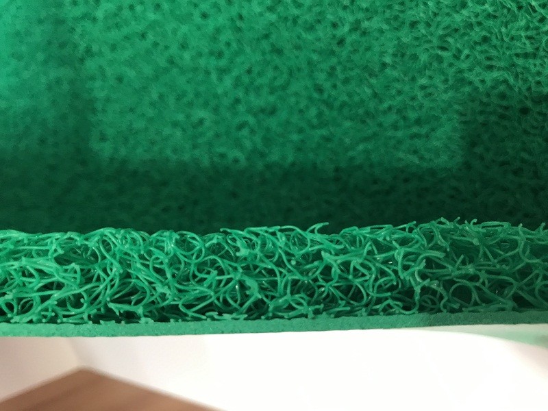 Double Color Anti - Slip PVC Chain Mat In Rolls , Machine Made Pvc Floor Mat