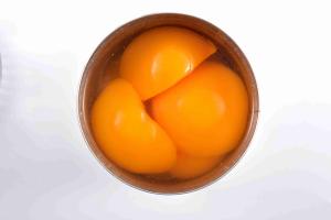 China Canned Yellow Peach halves in light Syrup / in heavy syrup wholesale