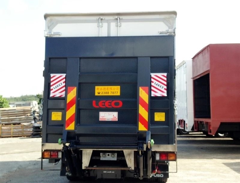 Double cantilever steel tailgate lift black, steel platform with voltage 24V 3KW