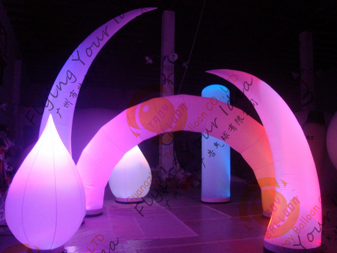 Attractive Inflatable Giant Advertising Balloon , Decoration Inflatable Mirror Balloons
