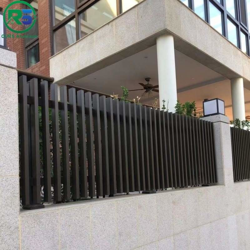 Gorgeous Artistic Contemporary Aluminum Fence Durable Panels Rotproof For Garden