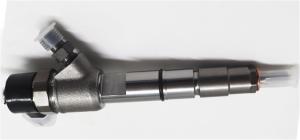 China 0445110853 0445110854 Diesel Fuel Injectors Diesel Engine Fuel Injectors wholesale