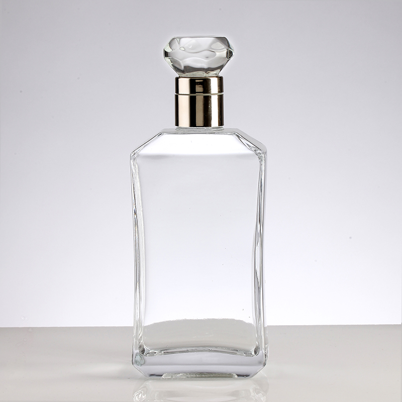 Collar Material Glass Beverage 500ml Square Transparent High White Glass Wine Bottle with Cap