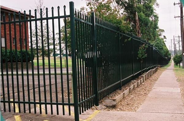 Steel Fencing Panels 1.80meter x 2.4meter Rails 40mm*40mm*1.6mm stain black powder Upright spacing 140mm centre