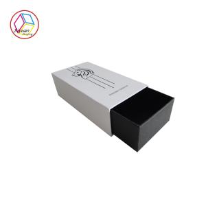China Simple Mens Jewelry Box Customized Logo Printing Recyclable Feature wholesale