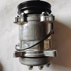 China Customized Sinotruck HOWO Truck Spare Parts Wg1500139006 Air Conditioner Compressor wholesale